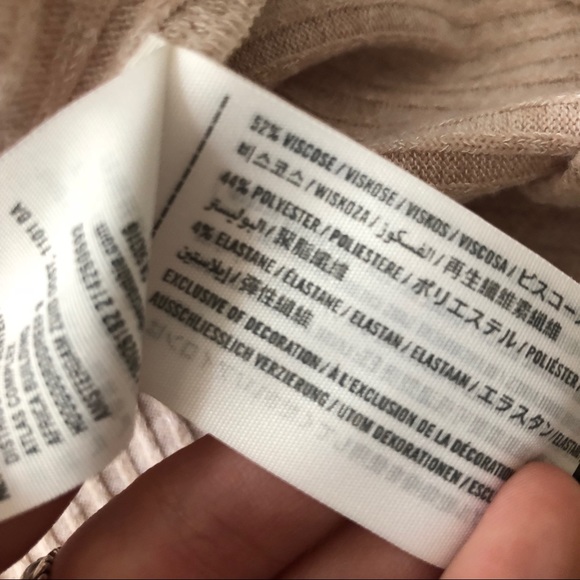 Abercrombie Tie-Front Button-Up Top - Picture 8 of 8